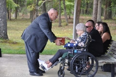 Last-Salute-military-funeral-guard-121