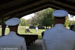 Last-Salute-military-funeral-guard-23