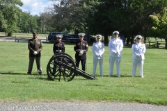 Last-Salute-military-funeral-guard-4