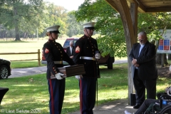 Last-Salute-military-funeral-guard-45