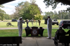 Last-Salute-military-funeral-guard-81