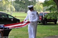 Last-Salute-military-funeral-guard-94
