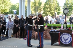 Last-Salute-military-funeral-guard-117