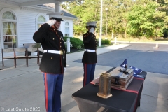 Last-Salute-military-funeral-guard-24