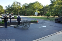 Last-Salute-military-funeral-guard-58