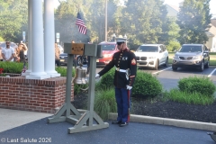 Last-Salute-military-funeral-guard-64