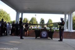 Last-Salute-military-funeral-guard-94