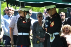 Last-Salute-military-funeral-guard-104