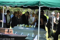 Last-Salute-military-funeral-guard-119