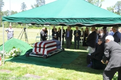 Last-Salute-military-funeral-guard-17