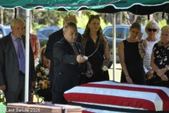 Last-Salute-military-funeral-guard-27