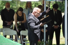 Last-Salute-military-funeral-guard-35