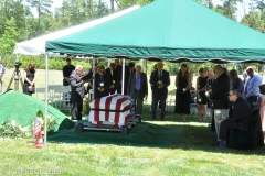 Last-Salute-military-funeral-guard-36