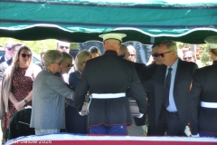 Last-Salute-military-funeral-guard-52