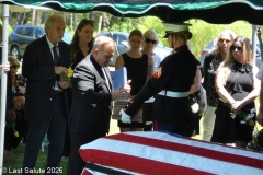 Last-Salute-military-funeral-guard-57