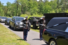 Last-Salute-military-funeral-guard-7
