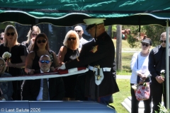Last-Salute-military-funeral-guard-76