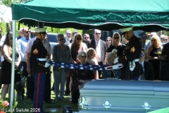 Last-Salute-military-funeral-guard-83