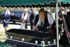Last-Salute-military-funeral-guard-0103