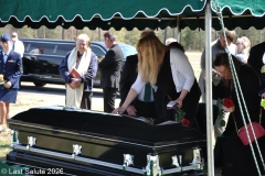 Last-Salute-military-funeral-guard-0104