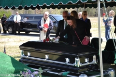 Last-Salute-military-funeral-guard-0108