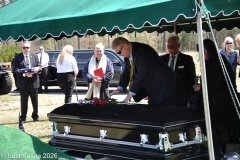Last-Salute-military-funeral-guard-0123