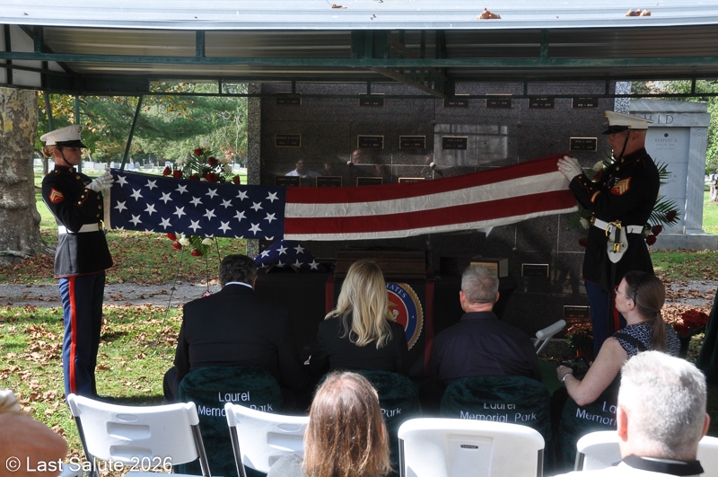Last-Salute-military-funeral-guard-101