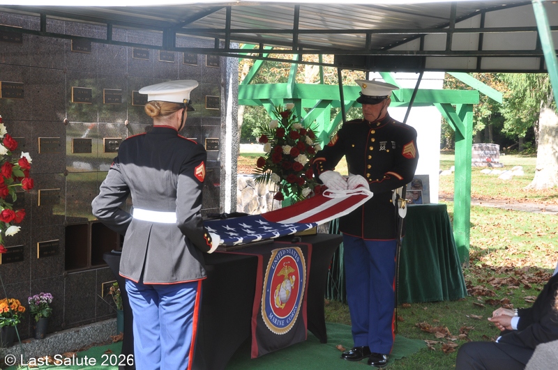 Last-Salute-military-funeral-guard-107