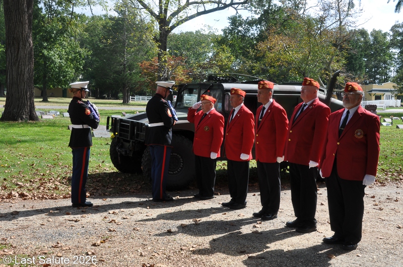 Last-Salute-military-funeral-guard-131