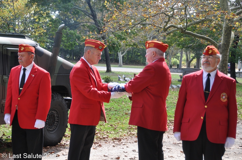 Last-Salute-military-funeral-guard-135