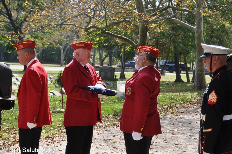 Last-Salute-military-funeral-guard-138