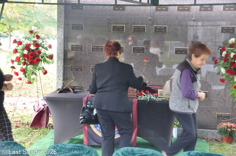 Last-Salute-military-funeral-guard-165