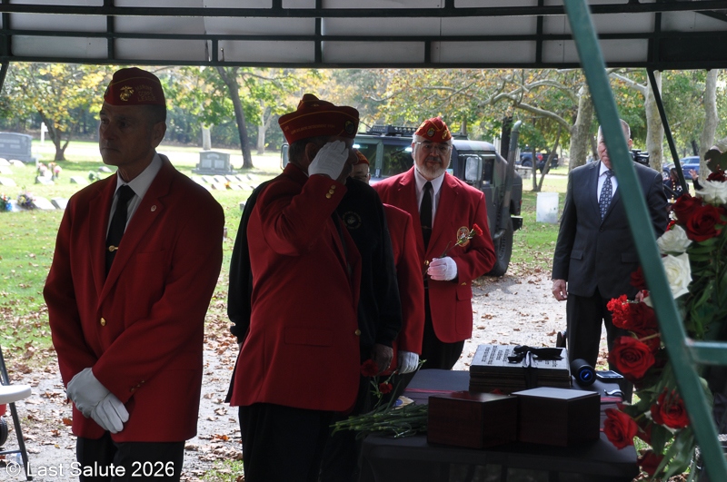 Last-Salute-military-funeral-guard-181