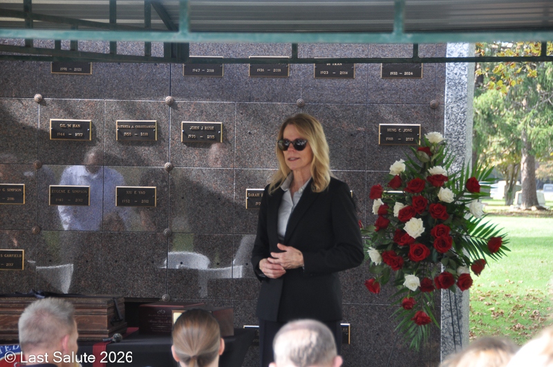 Last-Salute-military-funeral-guard-33