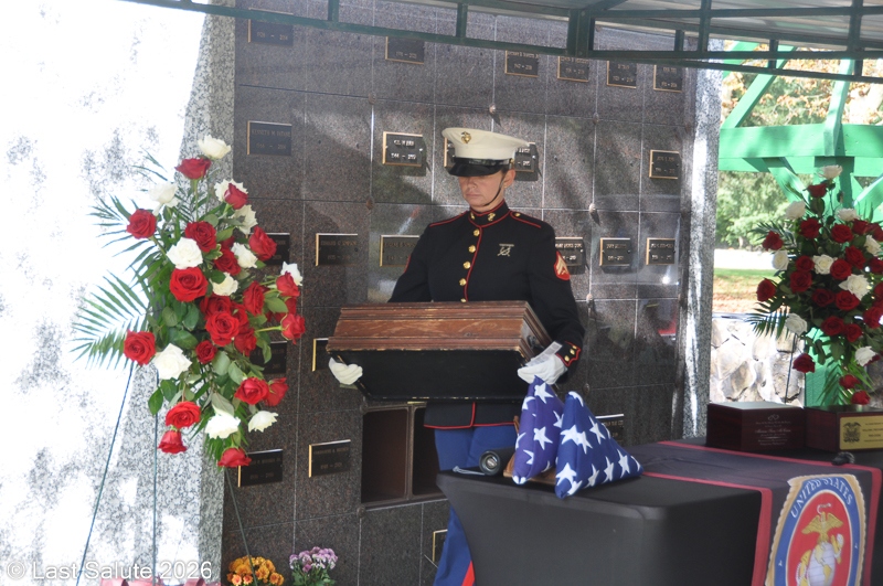 Last-Salute-military-funeral-guard-37