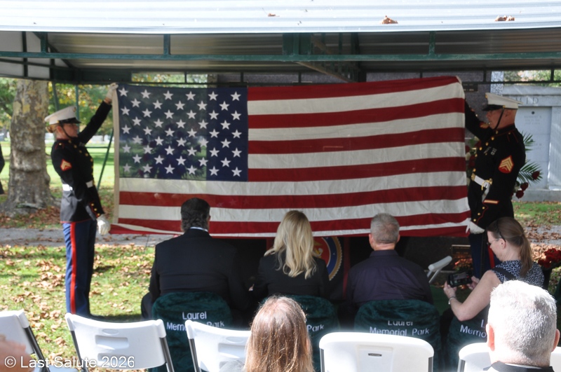 Last-Salute-military-funeral-guard-97