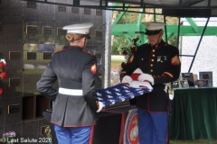 Last-Salute-military-funeral-guard-114