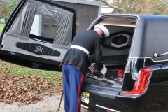 Last-Salute-military-funeral-guard-14