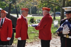 Last-Salute-military-funeral-guard-143