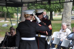 Last-Salute-military-funeral-guard-154