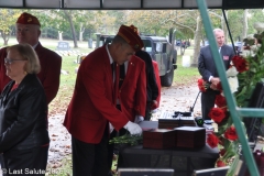 Last-Salute-military-funeral-guard-177