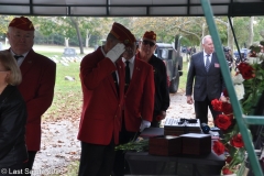 Last-Salute-military-funeral-guard-178