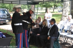 Last-Salute-military-funeral-guard-49