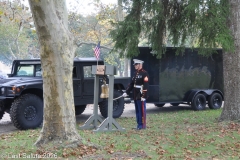 Last-Salute-military-funeral-guard-68