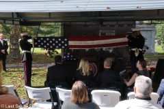 Last-Salute-military-funeral-guard-93