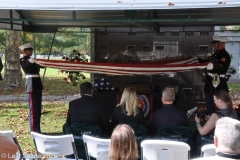Last-Salute-military-funeral-guard-98