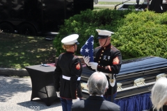 Last-Salute-military-funeral-guard-103