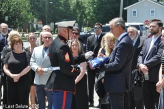 Last-Salute-military-funeral-guard-114