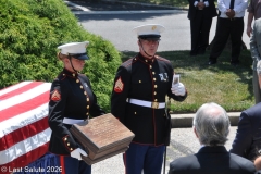 Last-Salute-military-funeral-guard-44