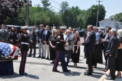 Last-Salute-military-funeral-guard-52